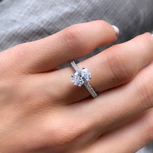 Load image into Gallery viewer, Essence Oval White Gold Engagement Ring
