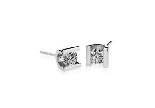 uturn diamond studs classic jewelry