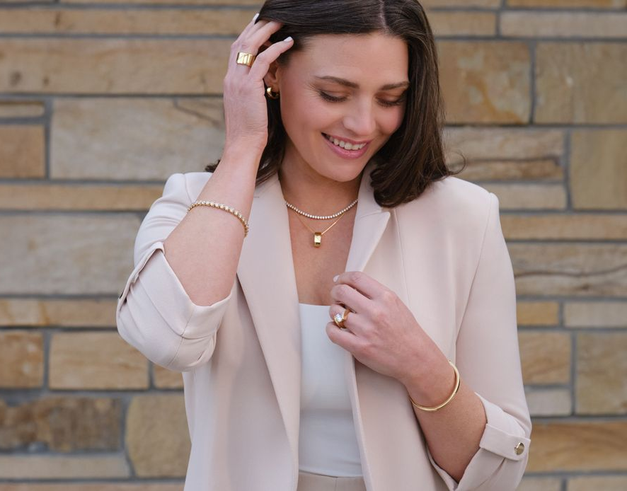 woman wearing mothers day trending Havana collection